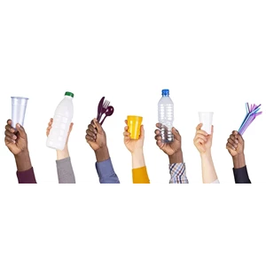 Tips Menyimpan Minuman dan Makanan dalam Botol Plastik