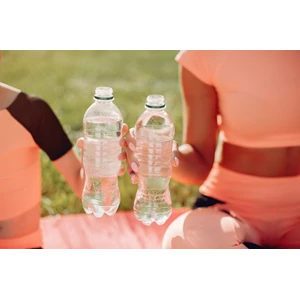 Bagaimana Memilih Botol Plastik PET yang Tepat untuk Produk Anda?